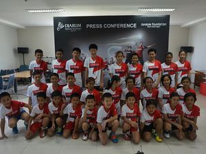28 Atlet Raih Beasiswa Bulutangkis dari Djarum 28 Atlet Raih Beasiswa Bulutangkis dari Djarum