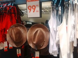 Zara Diskon Sampai 70%, T-shirt Mulai dari Rp 99 Ribu