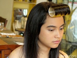 Rachel Amanda Potong Rambut Demi Trinity, The Nekad Traveler