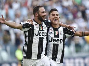 Tak Ada Masalah Berduet dengan Higuain, Dybala Cuma Merasa Kurang Pede Tak Ada Masalah Berduet dengan Higuain, Dybala Cuma Merasa Kurang Pede