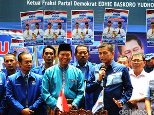 Pleno KPU: Duet Firdaus-Cahyadi Menangi Pilwalkot Pekanbaru Pleno KPU: Duet Firdaus-Cahyadi Menangi Pilwalkot Pekanbaru