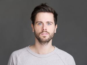 Survei: Pria Modern Habiskan Rp 6,6 Juta Sebulan untuk Penampilannya Survei: Pria Modern Habiskan Rp 6,6 Juta Sebulan untuk Penampilannya