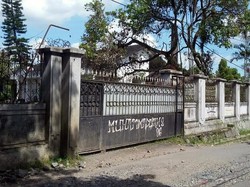 Ini Penampakan Padepokan Aa Gatot Brajamusti yang Kini Mati Suri