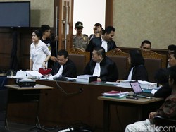 Hakim Binsar Tanya Soal Rencana Racuni Mirna, Saksi Ahli Tak Bisa Jawab