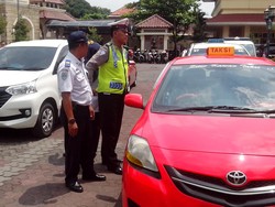 Ini Dia Tarif Baru Taksi Online