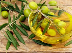 Meskipun Mahal, Daging dan Minyak Olive Masih Layak Dibeli