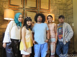 Syuting di Pasar, Trinity, The Nekad Traveler Berbaur dengan Warga Filipina
