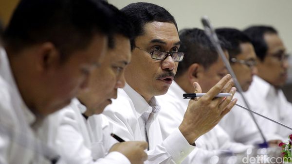 Kepala BNPT dan Komisi III Bahas Teroris