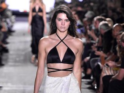 Kendall Jenner Beli Sofa Baru Seharga Rp 680 Juta