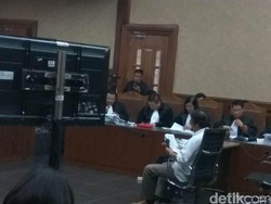Saksi Psikiater: Gejala Stres Jessica Cenderung Sakiti Diri Sendiri