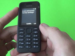 Bertahan Pakai Nokia Jadul di Zaman iPhone