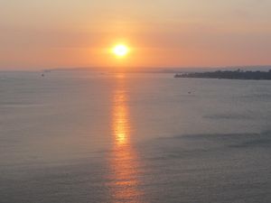 Terpesona Sunset Bau-bau