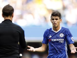 Chelsea Resmi Lepas Oscar