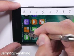 Begini Nasib iPhone 7 Ketika Disiksa
