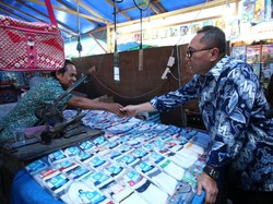 Usai Salat Jumat, Ketua MPR Blusukan ke Pasar Raya Pasi Tujuh Padang
