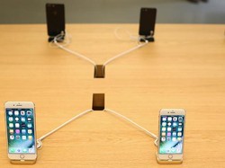 Layar iPhone 7 yang Menipu