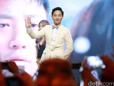 Ramahnya Jin Goo Sapa Penggemar di Indonesia