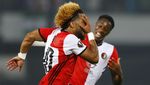 Feyenoord Kalahkan MU 1-0