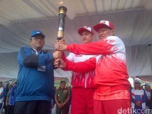 Aher Ingin Kasus Intimidasi Wartawan Segera Dituntaskan Aher Ingin Kasus Intimidasi Wartawan Segera Dituntaskan