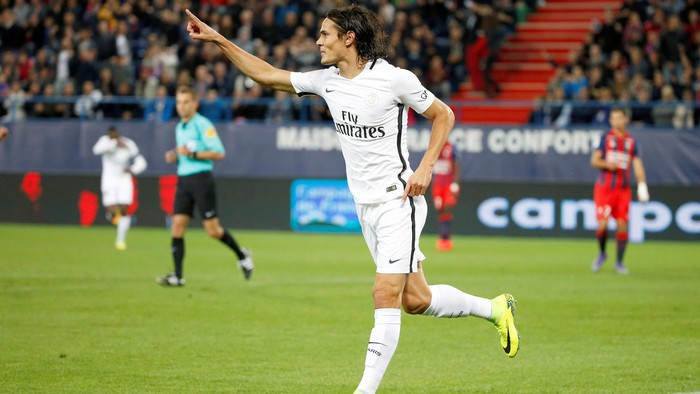 Aksi Cavani Dinihari Tadi: Empat Gol dalam 45 Menit