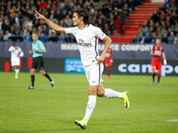 Aksi Cavani Dinihari Tadi: Empat Gol dalam 45 Menit