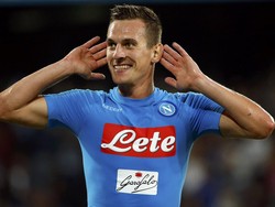 Cedera Lutut, Milik Diperkirakan Absen Beberapa Bulan