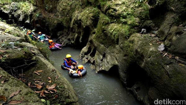 Keseruan Menyusuri Kali Konteng Bantul