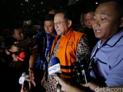 Galang Tanda Tangan, Senator DPD Ingin Penahanan Irman Ditangguhkan