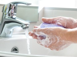 Penyebab Kanker Serviks, Bisakah HPV Dimatikan Hanya Pakai Sabun?