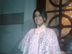 Julia Perez Iri Lihat Gilang Dirga Nikah