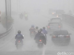 BMKG Prediksi Sebagian Besar Wilayah RI Hujan Lebat 5 Hari ke Depan