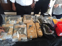 Simpan Ganja 4 Kg di Gerobak, 2 Pelaku Ditangkap Polisi