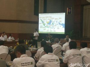 Ini Cara Mentan Paksa Pengusaha Pakan Ternak Serap Jagung Petani