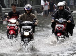 BMKG: Waspadai Hujan yang Dapat Timbulkan Banjir dan Longsor Hingga 3 Oktober