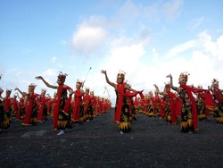 Terpesona Ribuan Penari Gandrung Sewu 2016 di Banyuwangi