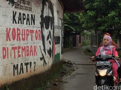 Pesan dari Sudut Gang di Bekasi: Kapan Koruptor Ditembak Mati?