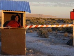 Mereka yang Bikin Negara di Dalam Negara