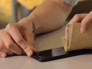 Ini Jadinya Jika iPhone 7 Jet Black Sering Tergores