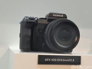 Fujifilm Ungkap GFX 50S, Mirrorless Medium Format 51 MP Fujifilm Ungkap GFX 50S, Mirrorless Medium Format 51 MP