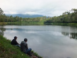 Mari Menikmati Cisanti