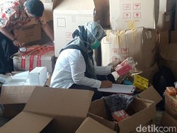 BPOM Gerebek Gudang Kosmetik Ilegal di Pasar Pagi Jakbar