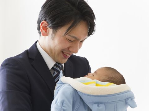Baru Punya Bayi, Siapa yang Lebih Kurang Tidur: Ibu atau Ayah?/