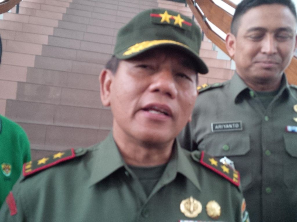 Pangdam Siliwangi Digeser ke Mabes: Nggak Ada Kaitan dengan Insiden di PON Pangdam Siliwangi Digeser ke Mabes: Nggak Ada Kaitan dengan Insiden di PON