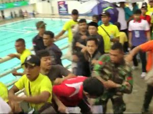 Panggung-Panggung Emosi yang Nodai PON Jabar Panggung-Panggung Emosi yang Nodai PON Jabar