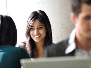 Ini yang Dilakukan Orang-orang Sukses Sebelum Jam Makan Siang