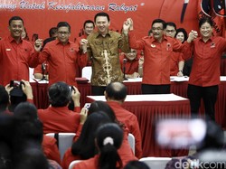 Sekjen PDIP: Kami Serahkan ke Ahok-Djarot Susun Tim Kampanye
