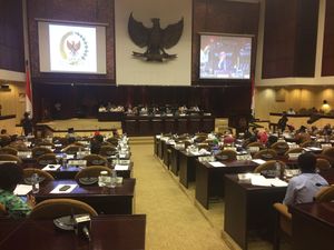 4 Senator Mulai Galang Dukungan untuk Jadi Pimpinan Baru DPD RI 4 Senator Mulai Galang Dukungan untuk Jadi Pimpinan Baru DPD RI