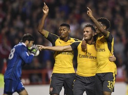Lucas Perez Dua Gol, Arsenal Singkirkan Nottingham Forest