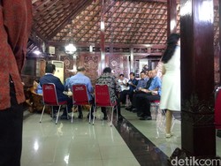 Presiden PKS Bertemu Prabowo, 4 Parpol Rapat di Rumah SBY Bahas Lawan Ahok