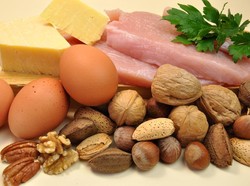 Agar si Kecil Tak Alergi Makanan, Berikan Telur dan Kacang Sejak Dini